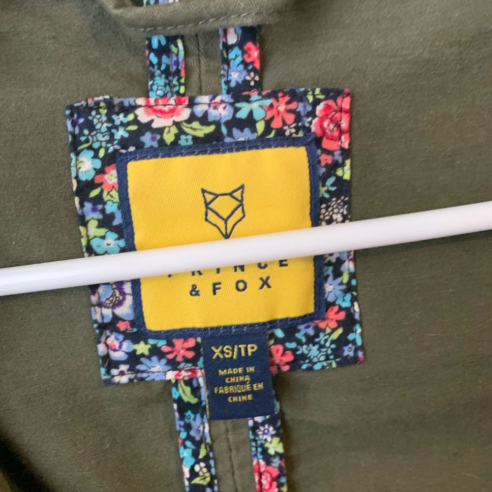 Spring jacket - Picture 2 of 3